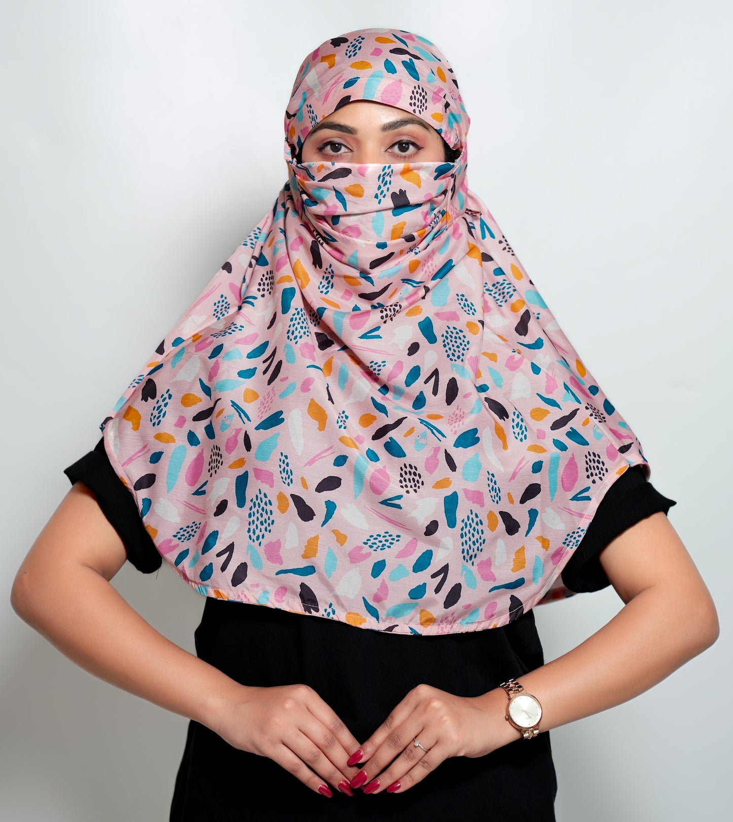 Abstract Regular Scarf