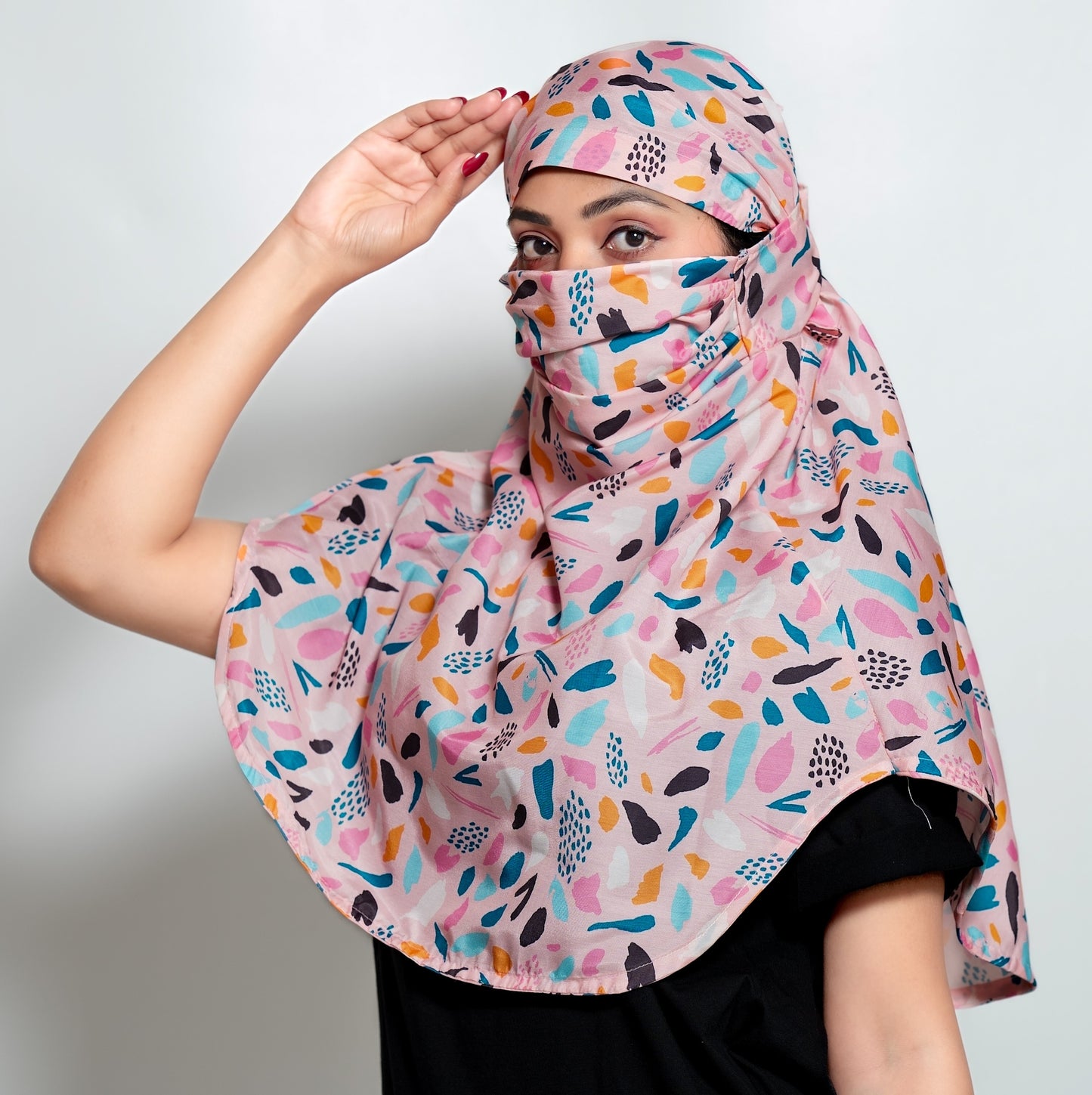 Abstract Regular Scarf